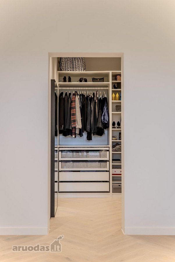 Parduodamas stilingai įrengtas 167,17 m² - nuotraukos Nr. 23