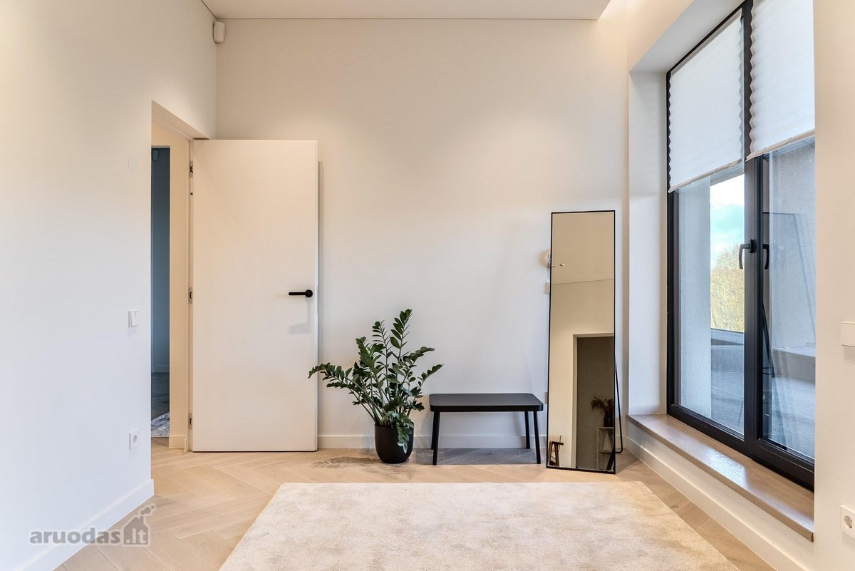 Parduodamas stilingai įrengtas 167,17 m² - nuotraukos Nr. 28