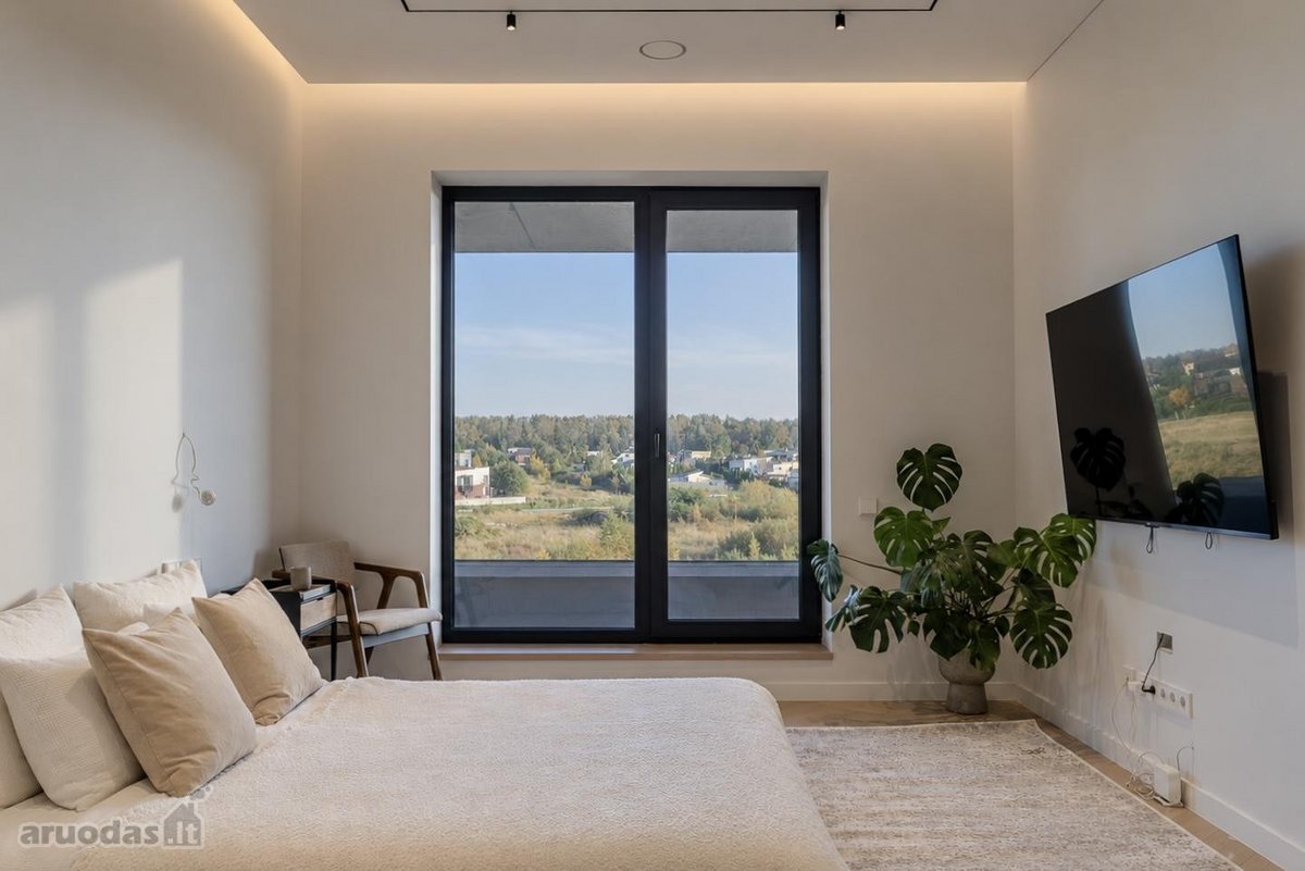 Parduodamas stilingai įrengtas 167,17 m² - nuotraukos Nr. 21
