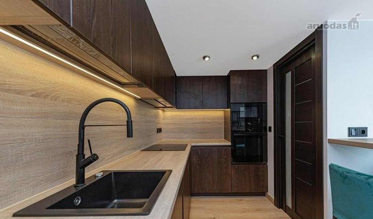 Išnuomojamas erdvus, pilnai įrengtas 92,33 m² - nuotraukos Nr. 9