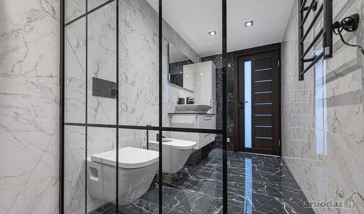 Išnuomojamas erdvus, pilnai įrengtas 92,33 m² - nuotraukos Nr. 13