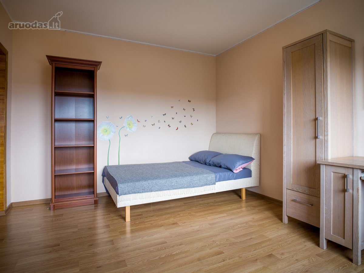 Parduodamas Šviesus Ir Erdvus 2 Kambarių - nuotraukos Nr. 2