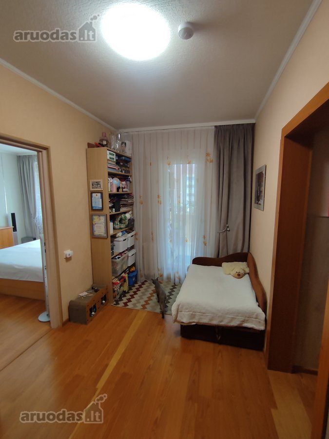 Vyturio gatvėje 5/5 aukšte parduodamas labai - nuotraukos Nr. 3