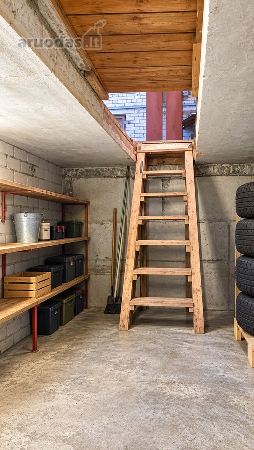 Parduodamas 33,1 M² Garažas Su Rūsiu Po Visu - nuotraukos Nr. 9