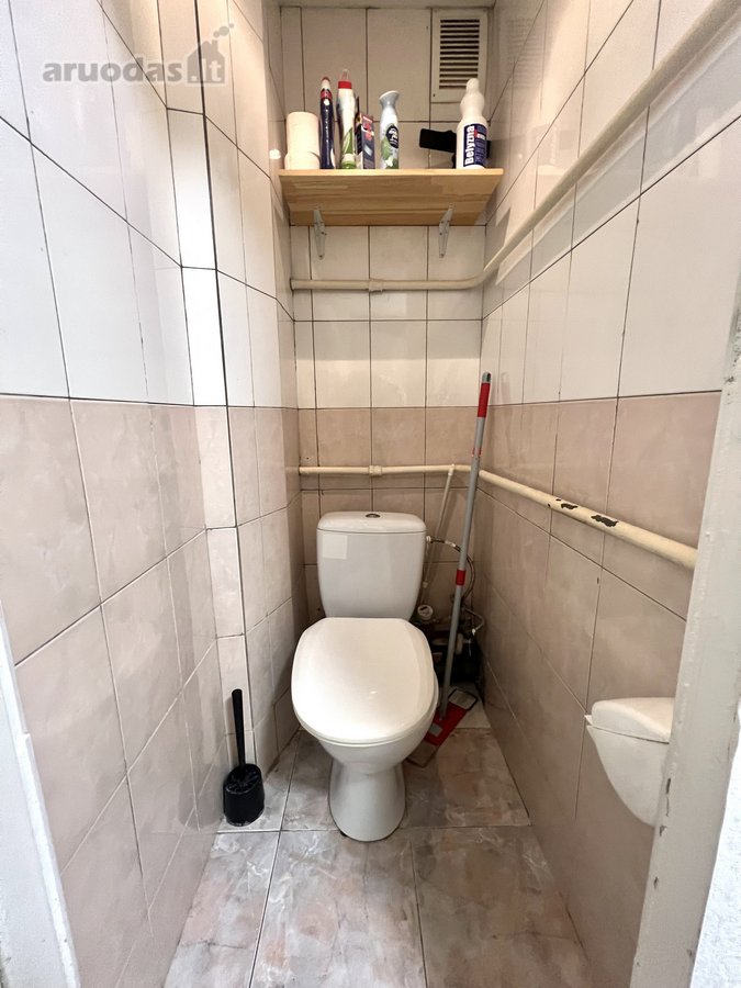 Tvarkingas 2 Izoliuotų Kambarių Butas Naujoje - nuotraukos Nr. 9