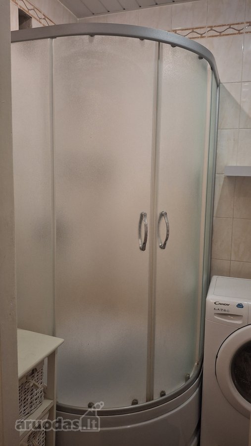 Išnuomojamas ilgalaikei nuomai tvarkingas ir - nuotraukos Nr. 10
