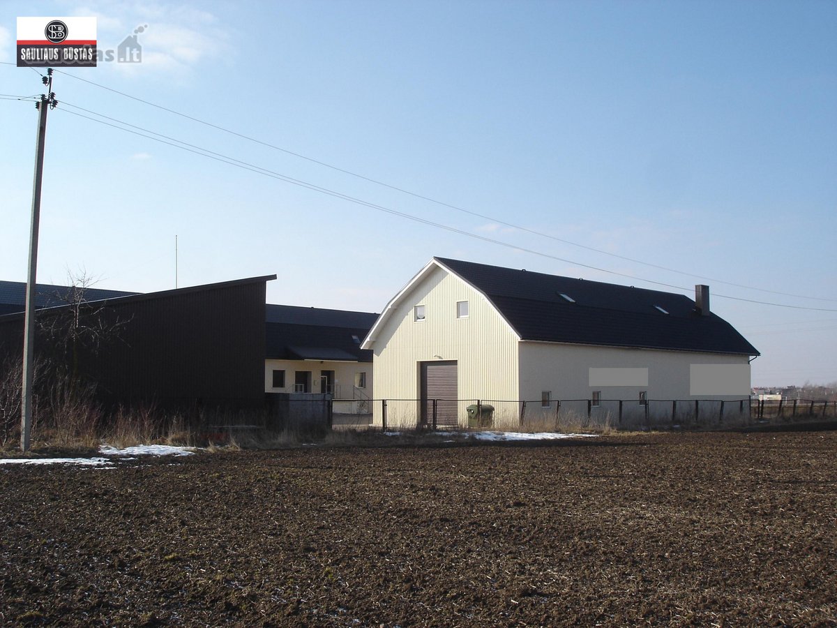 Išnuomojamos labai pigiai 617,73 m² pastatas - nuotraukos Nr. 9