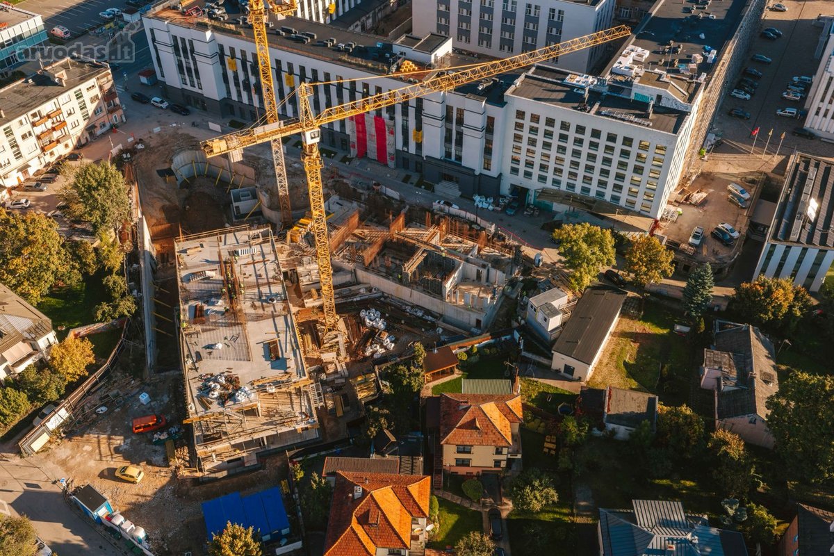 Gyvenimas Žaliakalnio šlaite su miesto panorama - nuotraukos Nr. 10