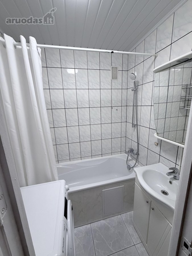 Išnuomojamas tvarkingas, šviesus ir erdvus 2 - nuotraukos Nr. 8