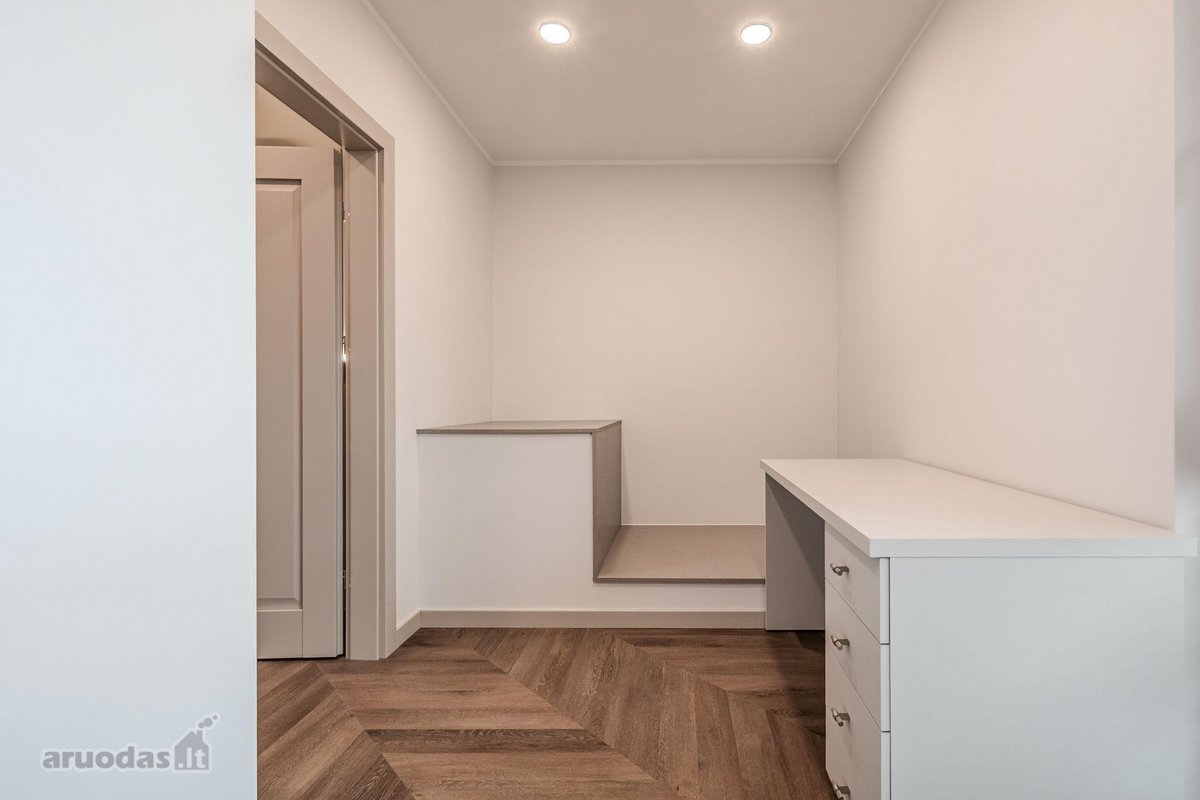 Nuomojamas Naujai Įrengtas 72 M², 3 Kambarių - nuotraukos Nr. 35