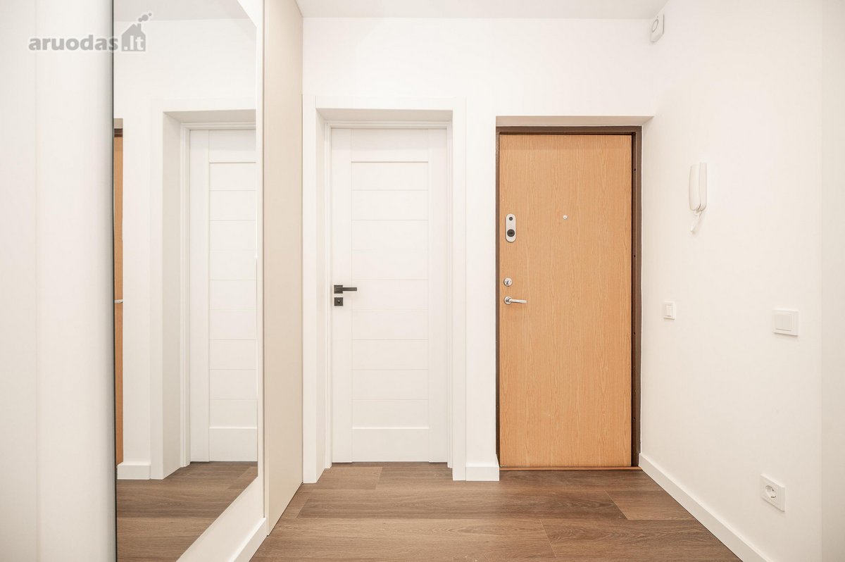 53,4 m²  3 kambariai  5/5 aukštas  4 m² - nuotraukos Nr. 17