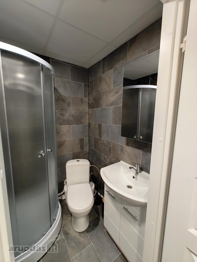 Nuomojamas Erdvus 20 m² Studijos Tipo Butas - nuotraukos Nr. 9