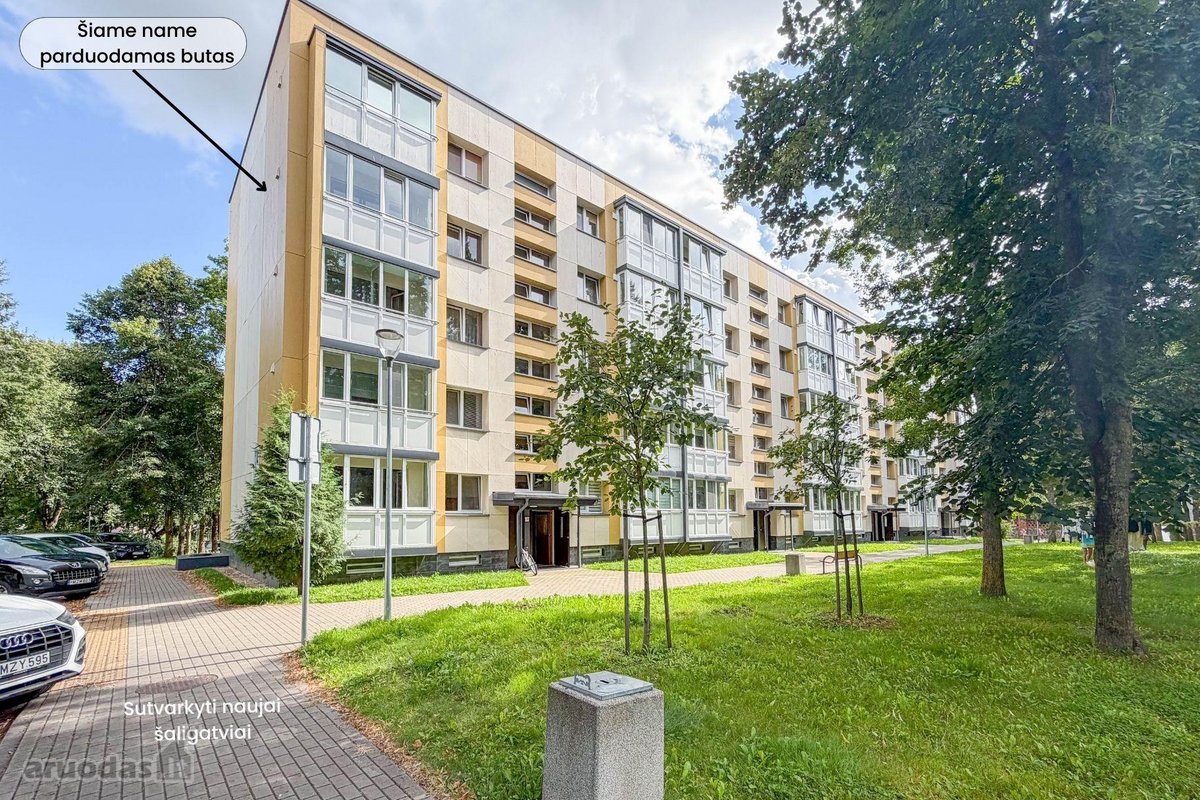 Parduodamas erdvus ir šviesus 3 kambarių - nuotraukos Nr. 3