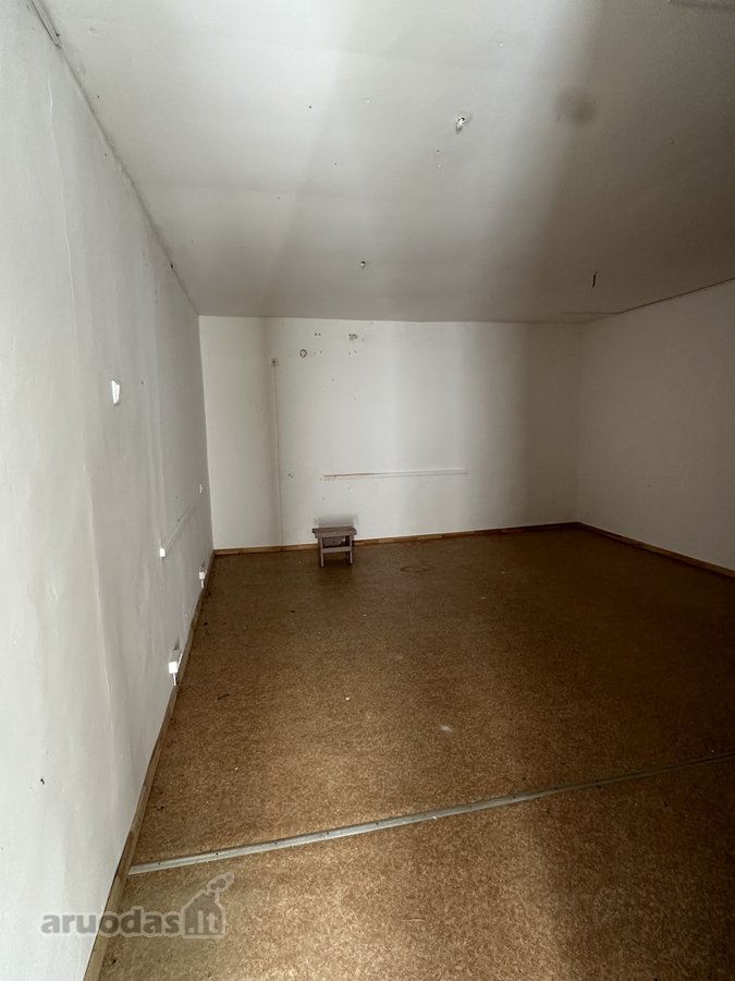Dviejų aukštų, baltų plytų mūrinis namas. - nuotraukos Nr. 7