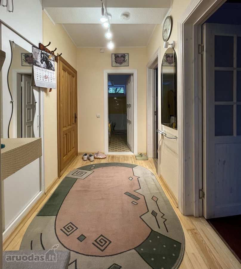 Centre renovuotame name dviejų kambarių butas - nuotraukos Nr. 13