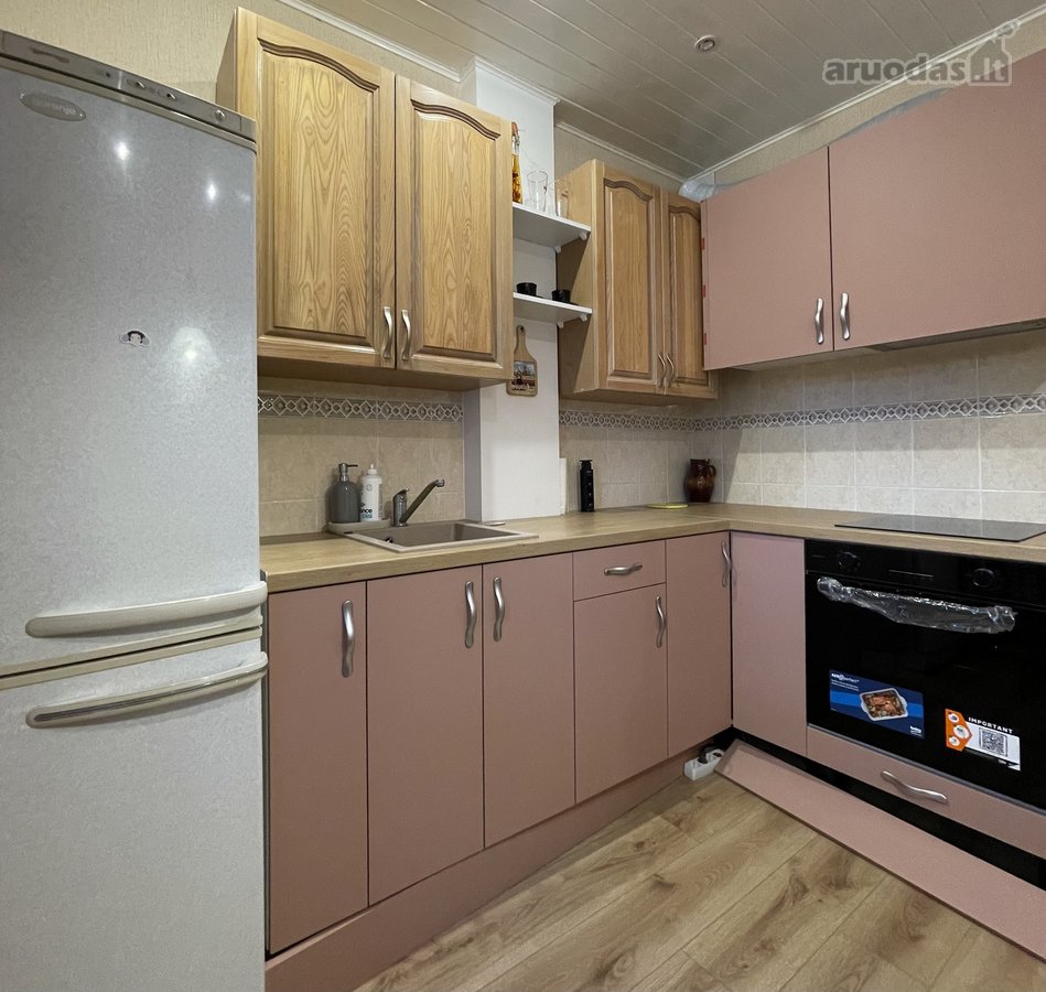 Centre renovuotame name dviejų kambarių butas - nuotraukos Nr. 2