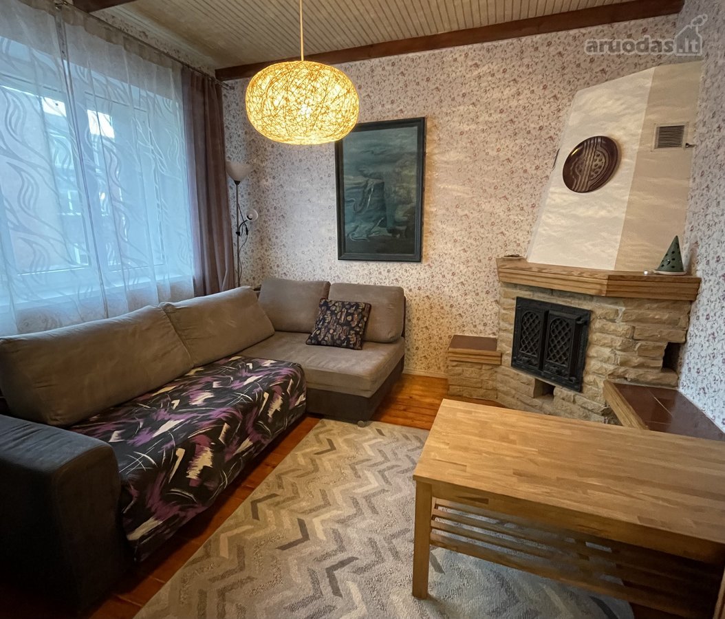 Centre renovuotame name dviejų kambarių butas - nuotraukos Nr. 5