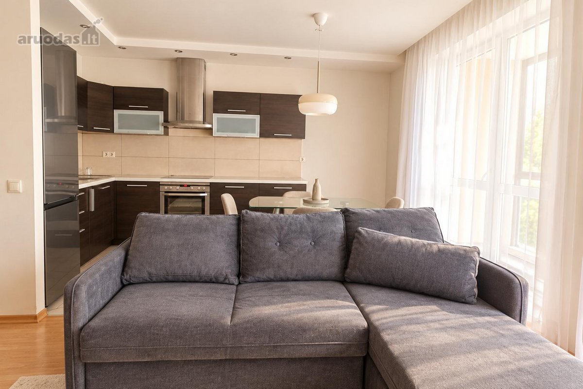 Erdvus 2 k. butas (56,01 m² + balkonas 5,47 m²). - nuotraukos Nr. 4