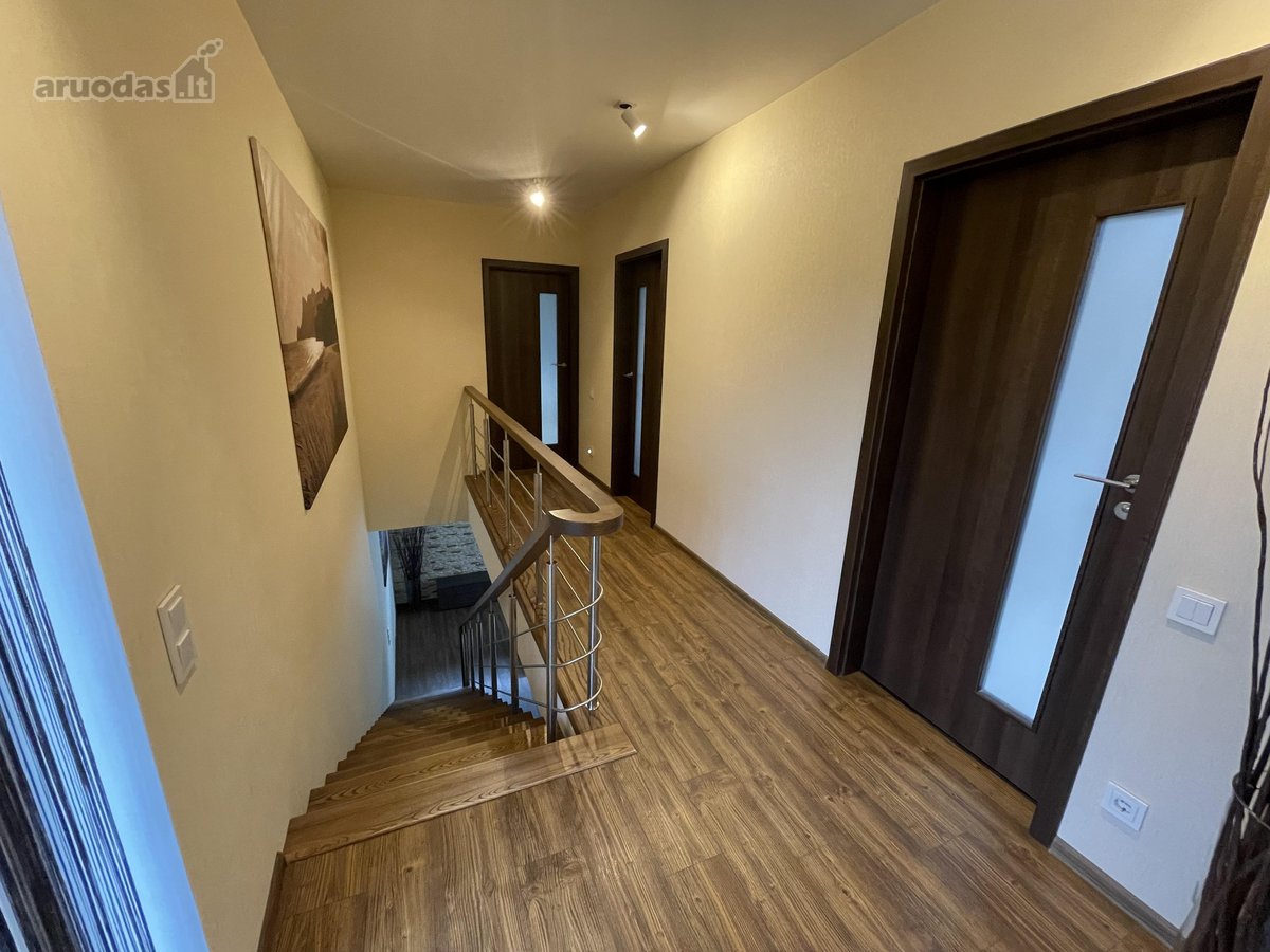 Išnuomojamas jaukus, tvarkingas ir pilnai - nuotraukos Nr. 17