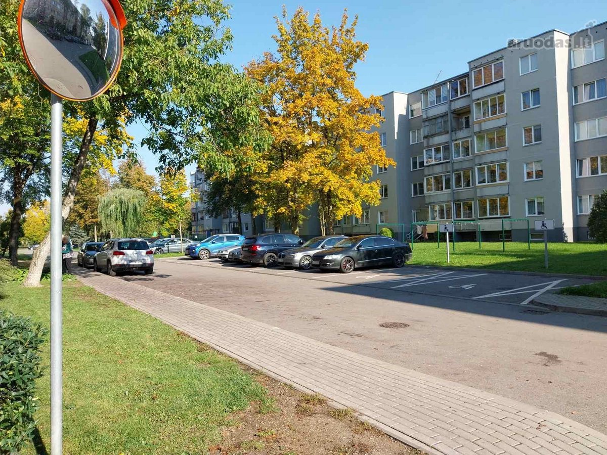 Parduodamas 2 kambarių butas itin patogioje - nuotraukos Nr. 3
