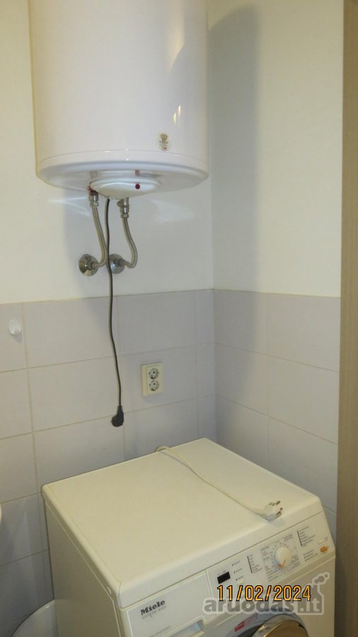 Išnuomojamas pilnai įrengtas 42 m² ploto 2 - nuotraukos Nr. 9