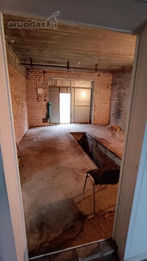 Nuomojamos 132,48 m² garažo patalpos su - nuotraukos Nr. 12