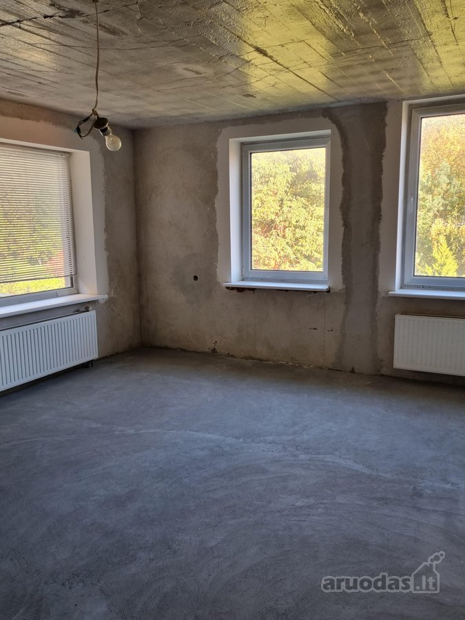 Parduodamas erdvus dviejų lygių butas - nuotraukos Nr. 7