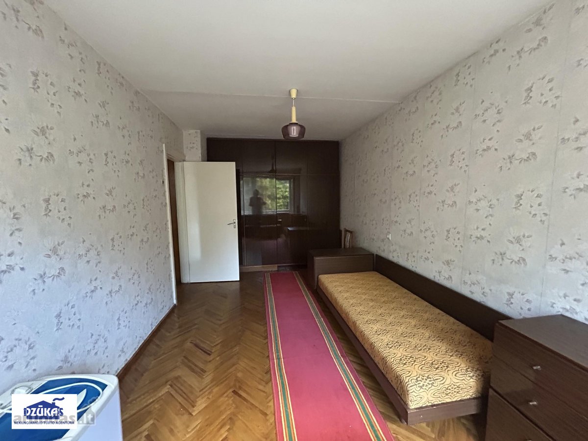 Patogioje vietoje išnuomojamos trijų kambarių - nuotraukos Nr. 5