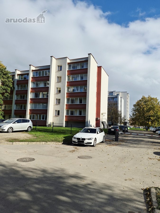 Nuomojamas dviejų kambarių butas renovuotame - nuotraukos Nr. 10