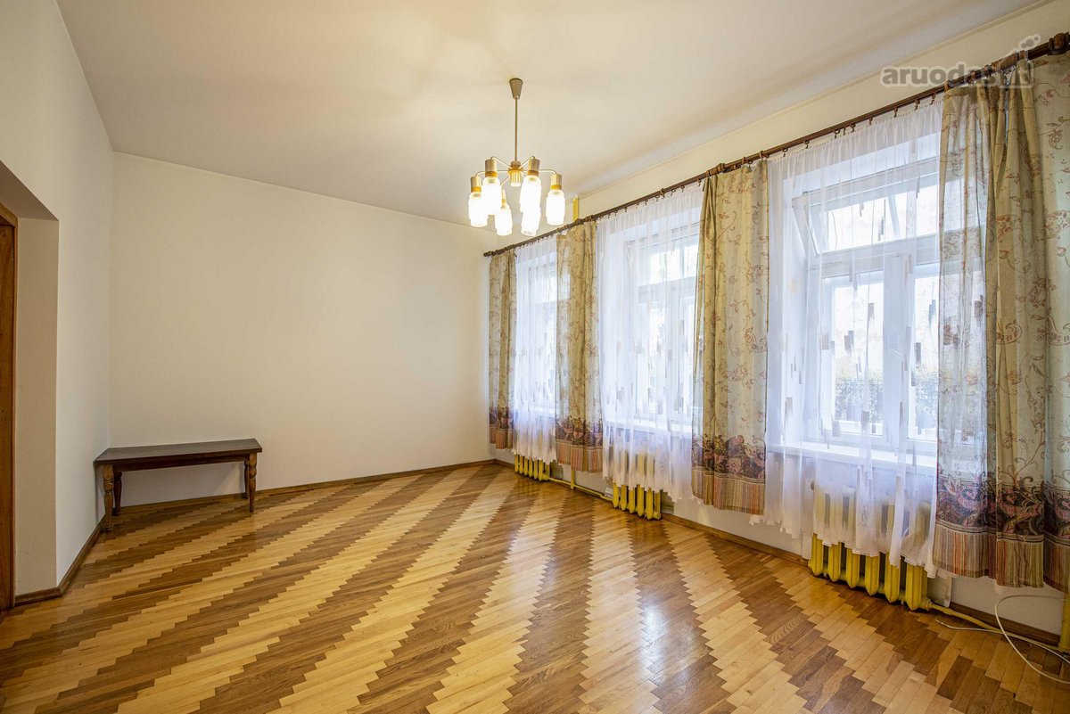 Nuomuojamas trijų kambarių butas Kauno centre - nuotraukos Nr. 2