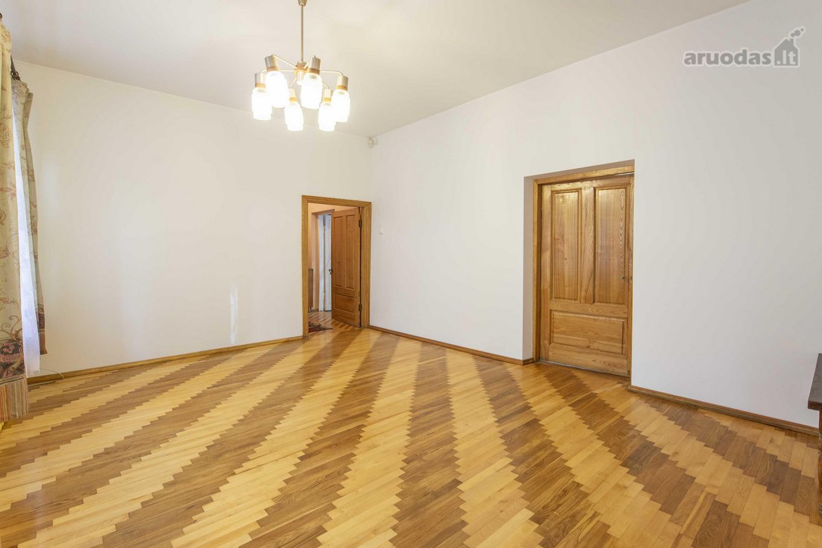 Nuomuojamas trijų kambarių butas Kauno centre - nuotraukos Nr. 4