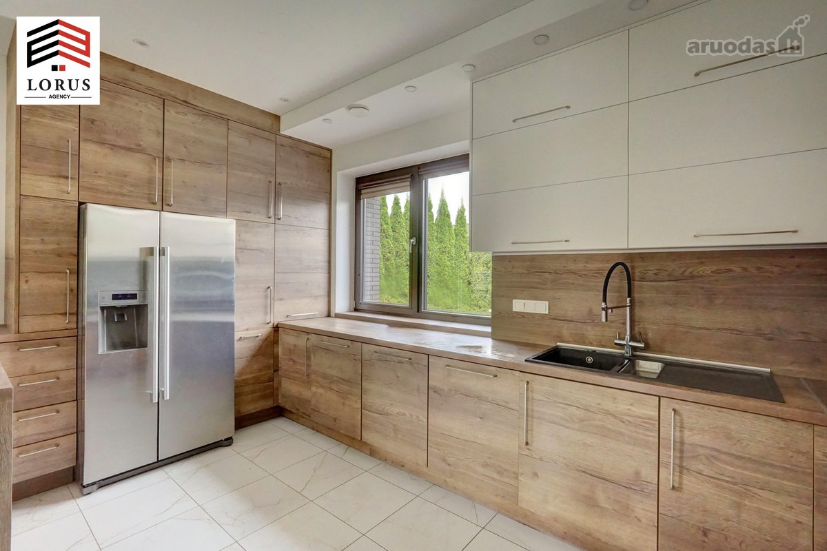 Parduodamas Erdvus 237.43 m² Namas Pilaitėje, - nuotraukos Nr. 14