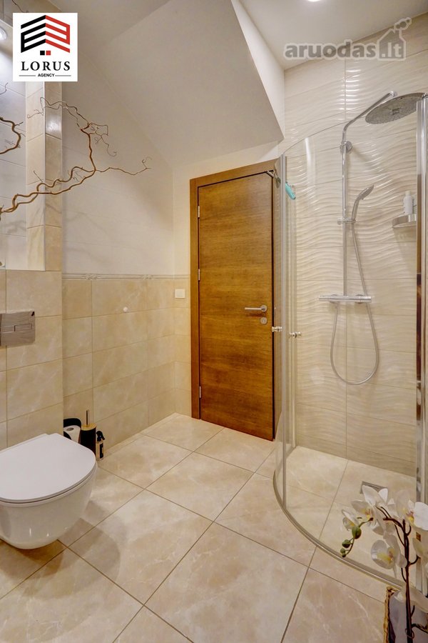 Parduodamas Erdvus 237.43 m² Namas Pilaitėje, - nuotraukos Nr. 19