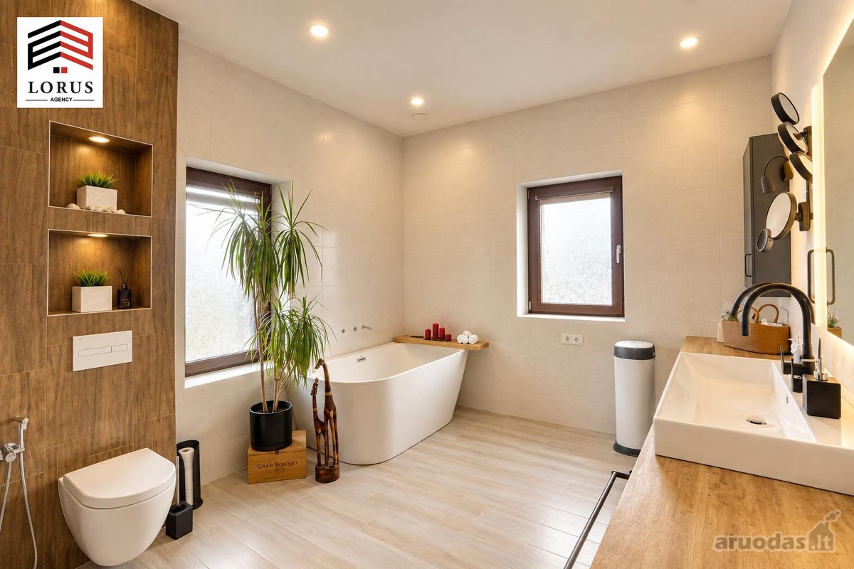Parduodamas Erdvus 237.43 m² Namas Pilaitėje, - nuotraukos Nr. 3