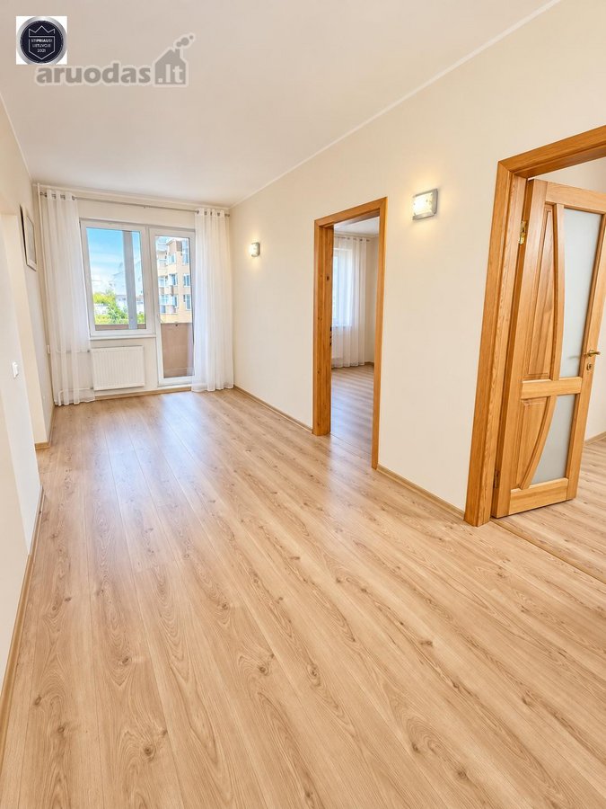 Parduodamas Erdvus 2 Kambarių Butas Su Holu – - nuotraukos Nr. 7
