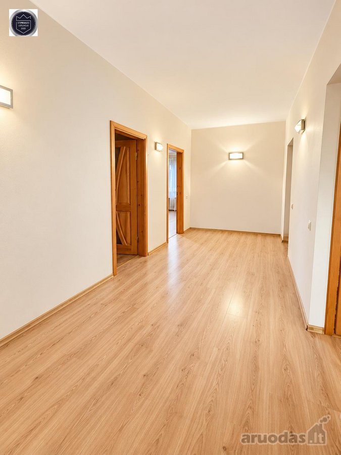 Parduodamas Erdvus 2 Kambarių Butas Su Holu – - nuotraukos Nr. 8