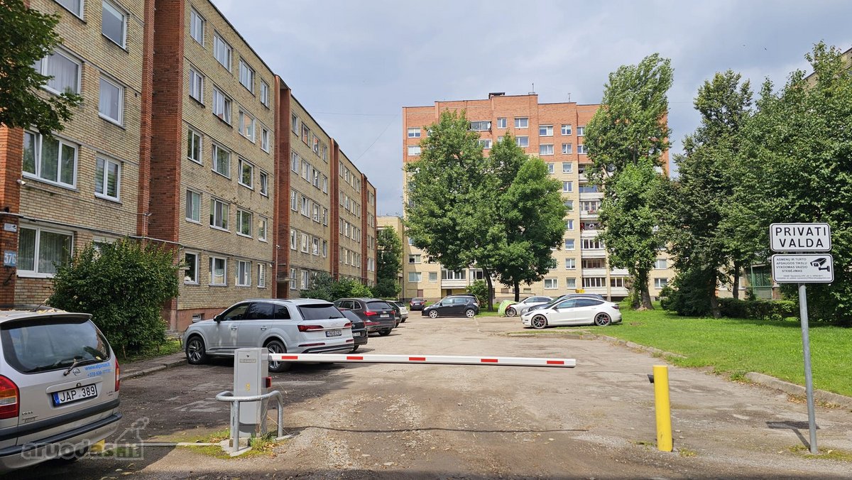 Erdvus 4 Kambarių Butas Strategiškai Vienoje - nuotraukos Nr. 25