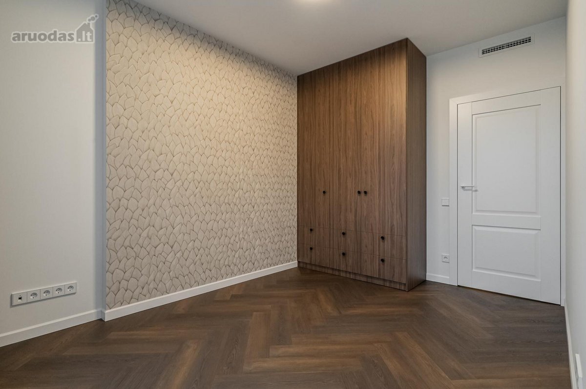 Naujai įrengtas 3 kambarių butas prestižinėje - nuotraukos Nr. 14