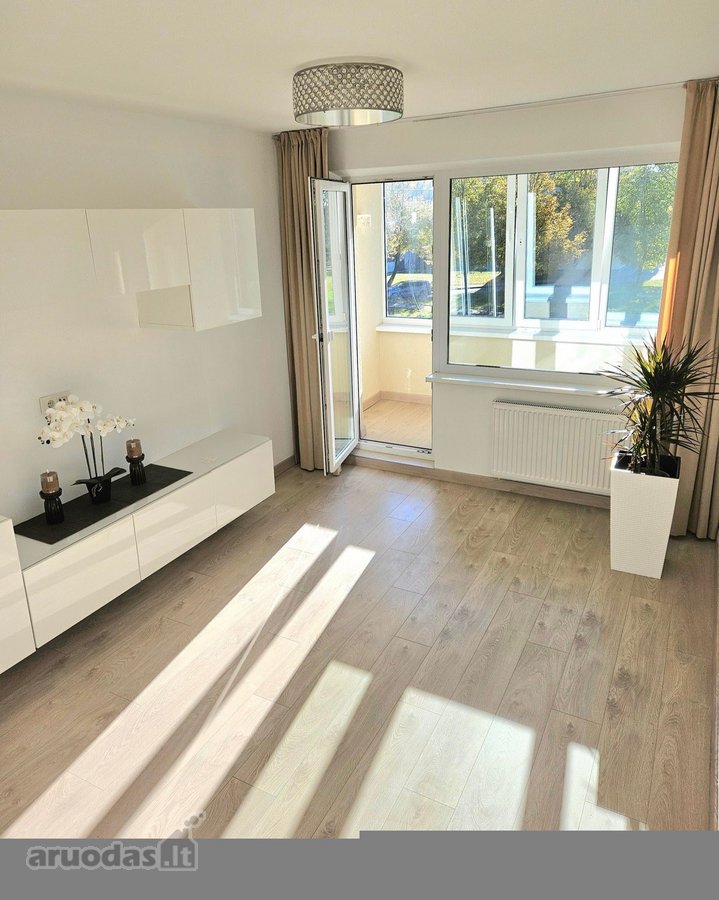 Parduodamas pilnai suremontuotas gražus ir - nuotraukos Nr. 9