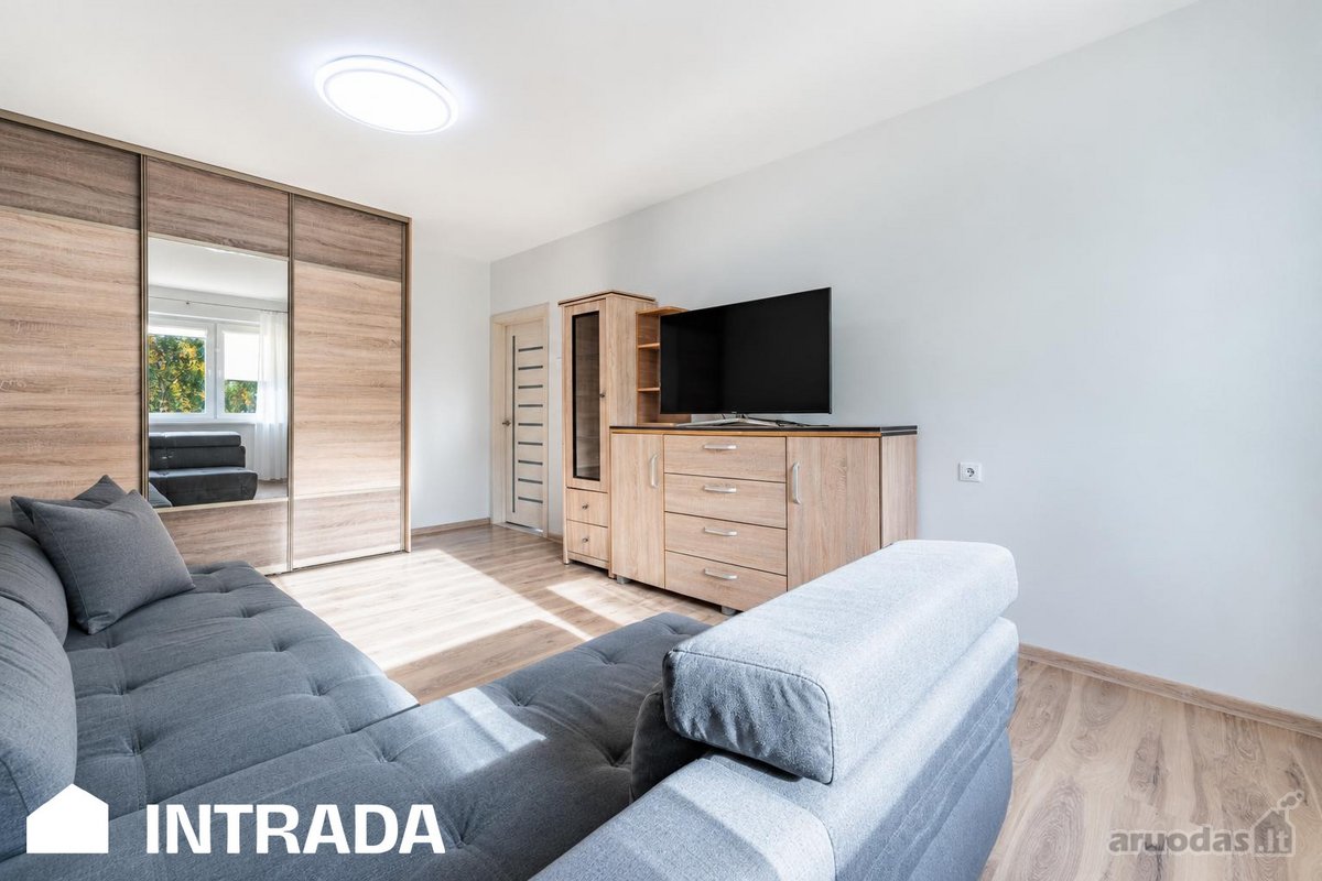 Parduodamas Šviesus Ir Erdvus 2 Kambarių - nuotraukos Nr. 5