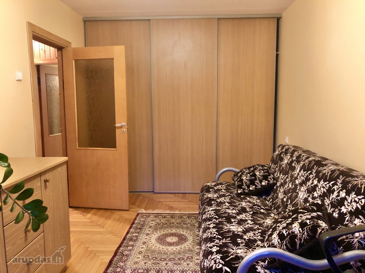 Ilgam laikui išnuomojamas 2 kambarių butas - nuotraukos Nr. 3