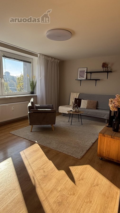 Išnuomojamas Šviesus Ir Šiltas 2 Kambarių - nuotraukos Nr. 6