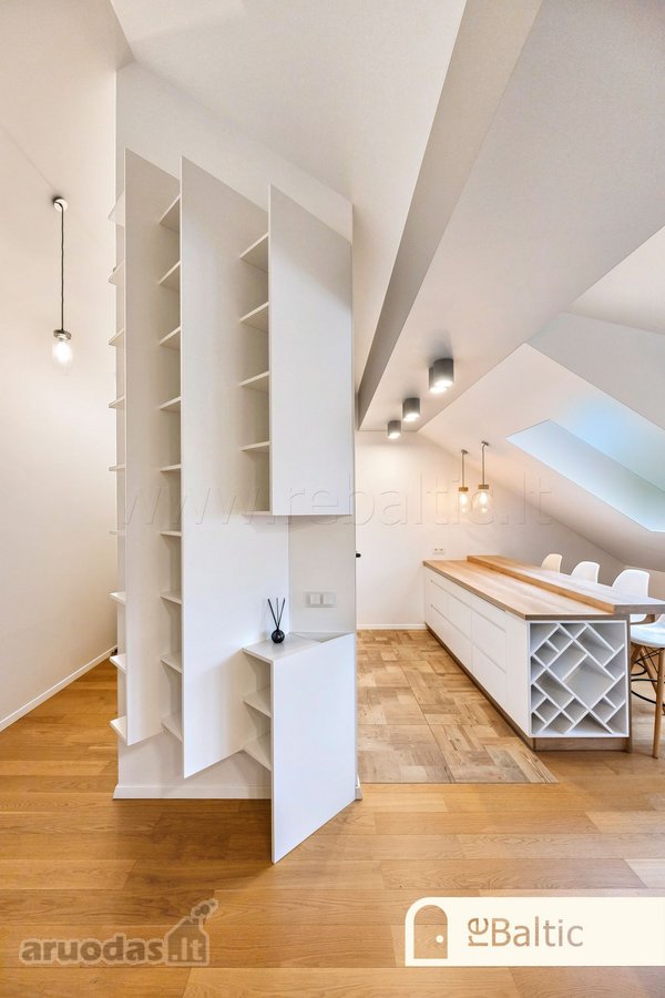 Trijų kambarių apartamentai viršutiniame - nuotraukos Nr. 16