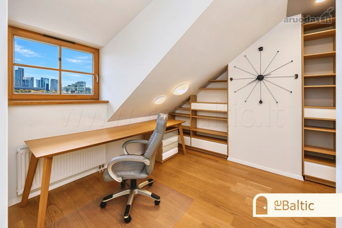 Trijų kambarių apartamentai viršutiniame - nuotraukos Nr. 23