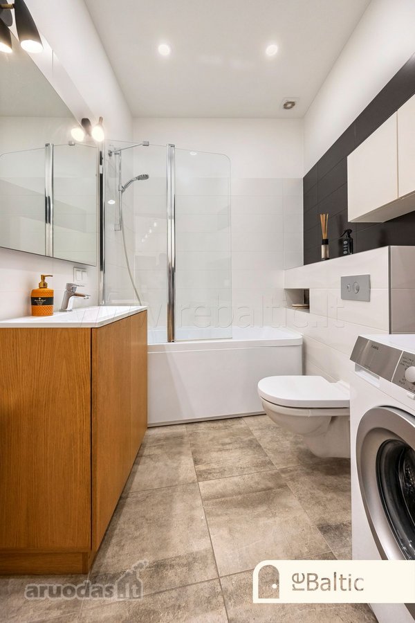 Trijų kambarių apartamentai viršutiniame - nuotraukos Nr. 28