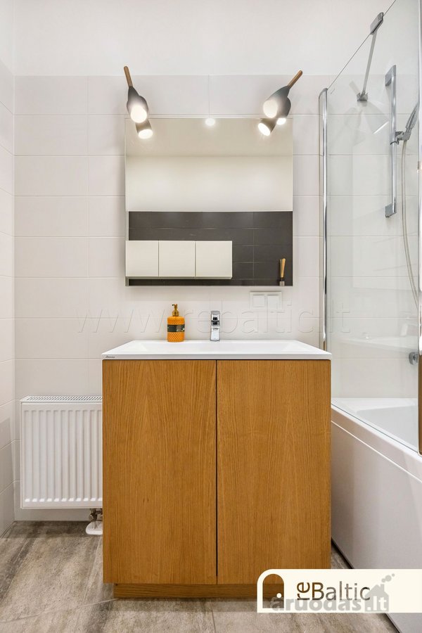 Trijų kambarių apartamentai viršutiniame - nuotraukos Nr. 29