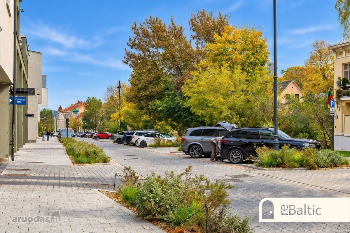 Trijų kambarių apartamentai viršutiniame - nuotraukos Nr. 38