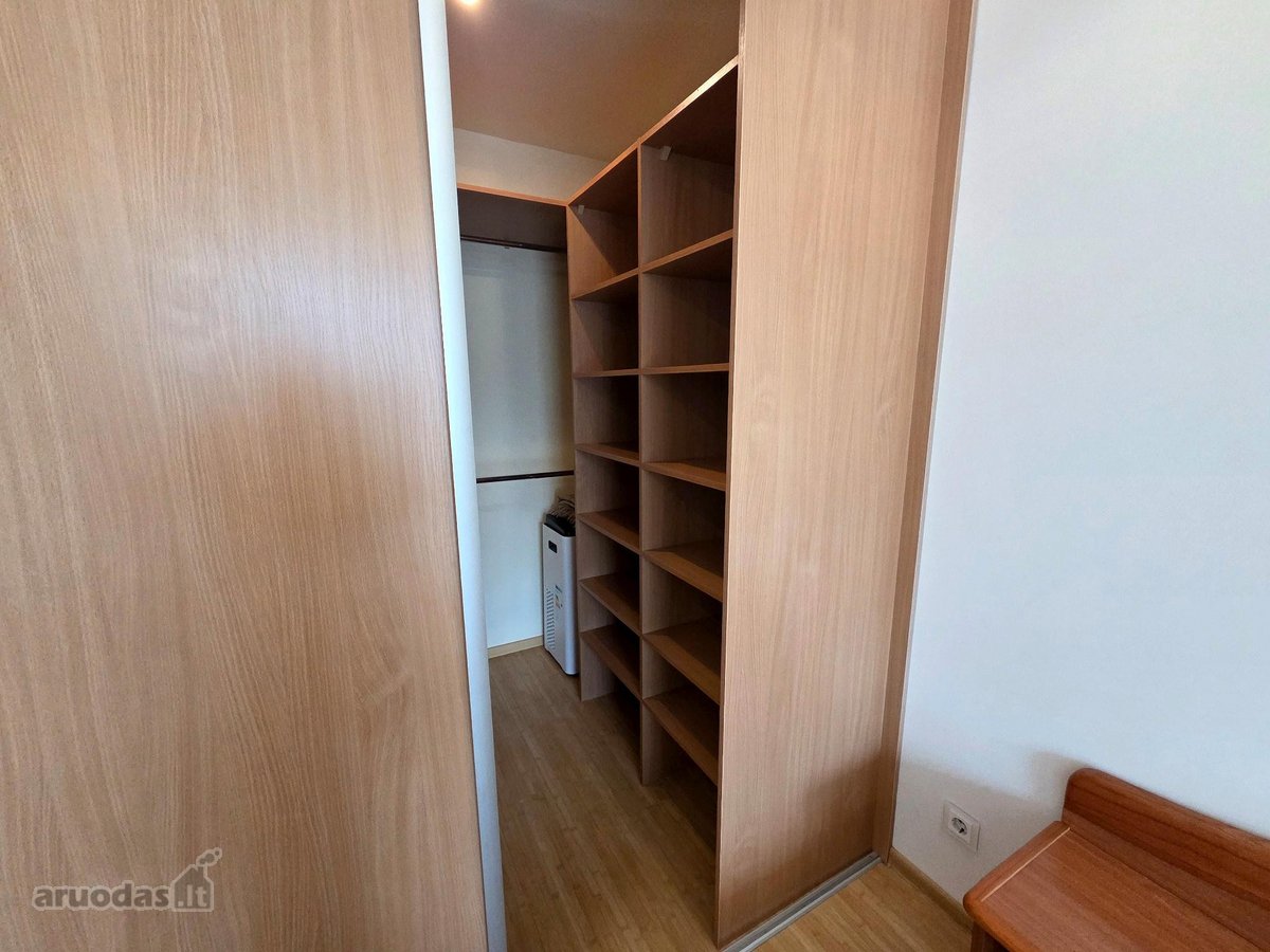 Erdvus ir jaukus 3 kambarių butas su galimybe - nuotraukos Nr. 11