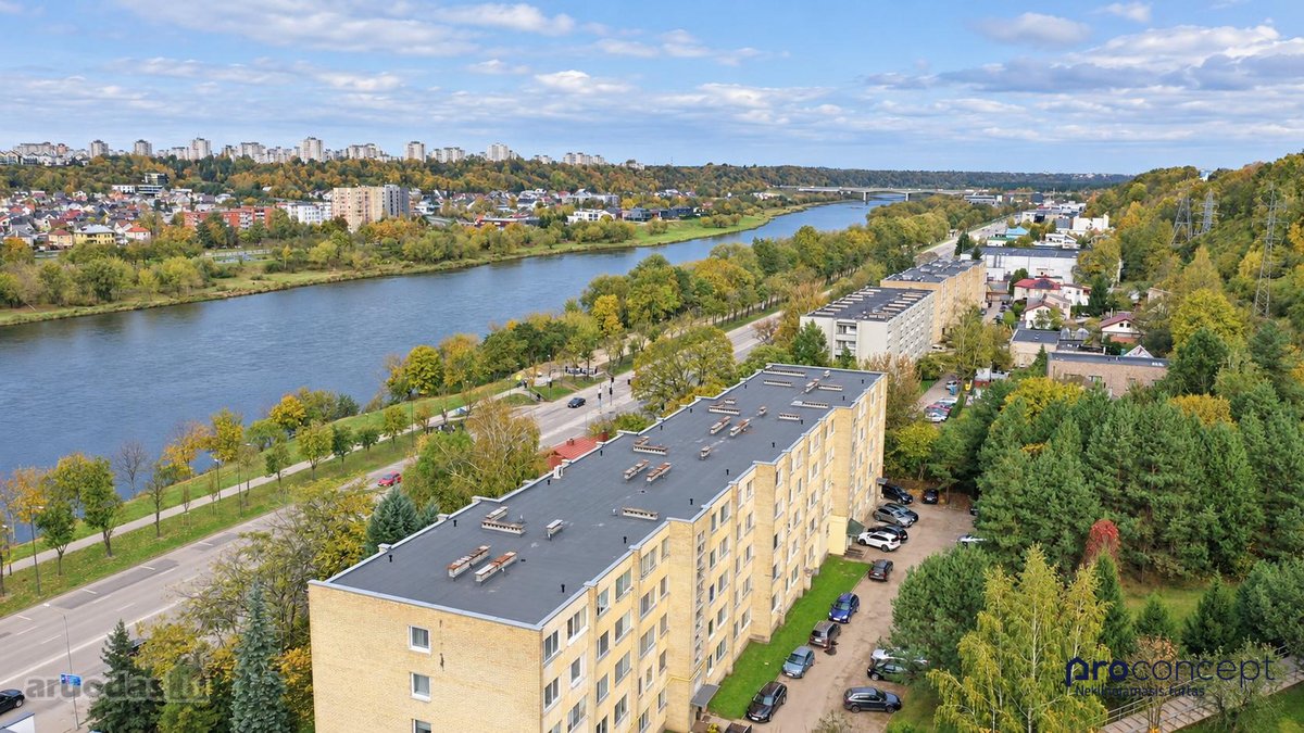 Butas Su Vaizdu Į Žalumą Šalia Neries – - nuotraukos Nr. 13
