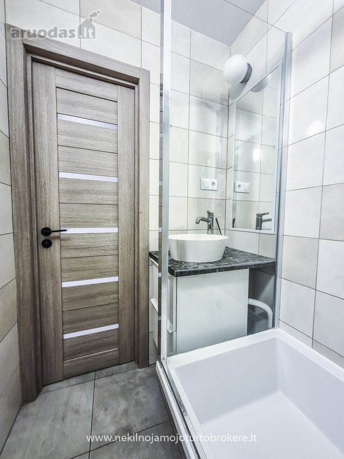 Išnuomojamas Vieno Kambario Butas Renovuotame - nuotraukos Nr. 17